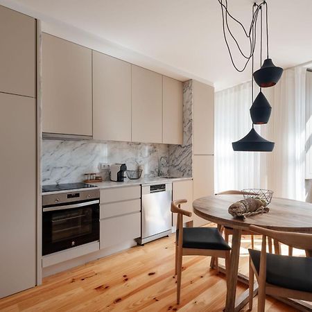 Stylish Apartment In City Center Порту Экстерьер фото