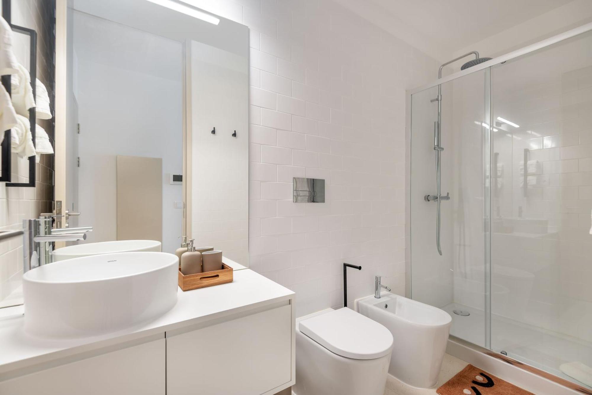 Stylish Apartment In City Center Порту Экстерьер фото